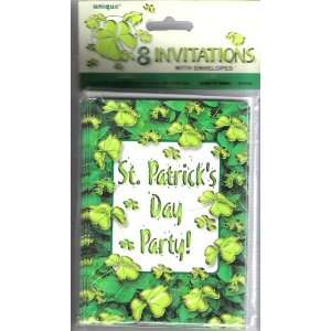  St Patricks Day Party   8 Invitations with Envelopes 