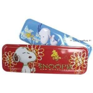  Peanuts Snoopy Pencil case Box : Tin Box (1 pc : Color red 