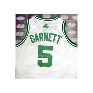 Kevin Garnett autographed Basketball Jersey (Boston Celtics)