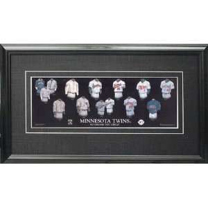  Framed Minnesota Twins 5x15 Mini: Sports & Outdoors