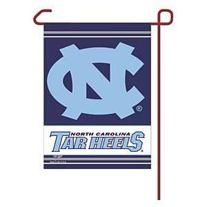    North Carolina Tarheels 11x15 Garden Flag: Sports & Outdoors