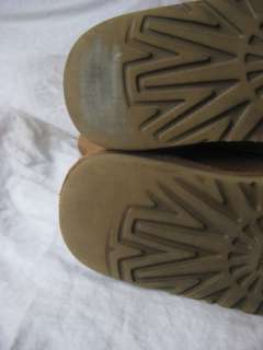   UGGS TALL CHESTNUT BROWN BOOTS LEATHER SHEEPSKIN YOUTH SIZE 2  