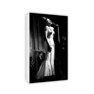  Shirley Bassey   Canvas   Medium   30x45cm