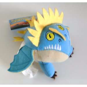   to Train Your Dragon Mini Talking Deadly Nadder Plush: Toys & Games
