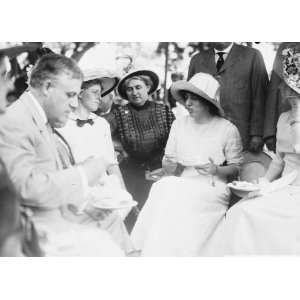  of Woodrow Wilson, with her sister Jessie and others