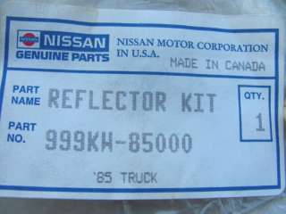 1985 Nissan Datsun 720 Pickup Truck Reflector Kit OEM  
