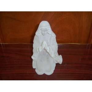 Mother Mary Praying Statue Sculpture Figurine Crystalline Style    6 