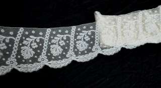 Floral hand Valenciennes edging lace. Pretty and white in excellent 