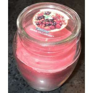  Ashland Vanilla Berry 3.5 Ounce Mini Urn Candle Kitchen 