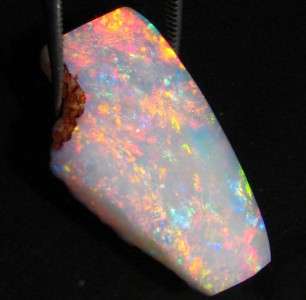 AoN Rough Opal Australian Coober Pedy red grey 9.60cts lapidary 