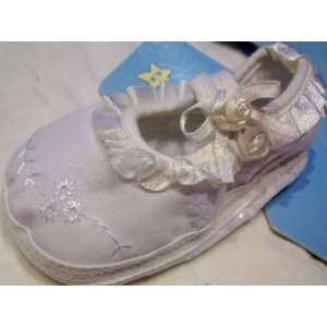    Baby Girl New Born, White Fabric, Cute Soft Booties Shoes: Baby
