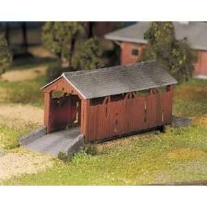  Bachmann Williams BAC45992 O Covered Bridge: Toys & Games