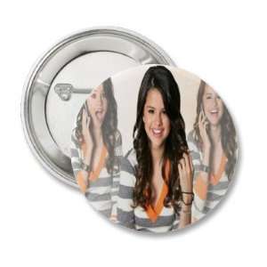  Selina Gomez Wizards of Waverly Place Button/Pins 