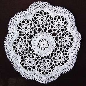 NEW HANDMADE TATTED LACE DOILY 12 ROUND WHITE  