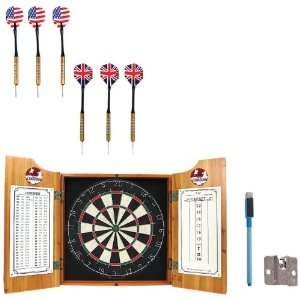  Molson Dart Cabinet includes Darts and Board: Sports 