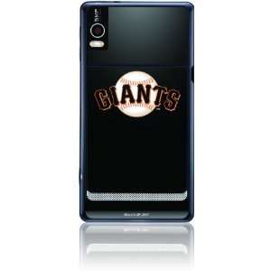   Protective Skin for DROID 2   MLB SF Giants Cell Phones & Accessories