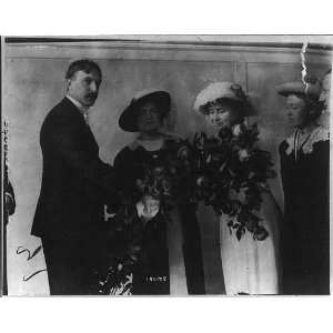   Poehnan,Chicago,Roses,Helen Keller,Anne Sullivan