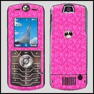  Motorola SLVR L7 Pink Heart Skin 29083 