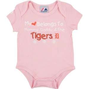  Detroit Tigers Newborn/Infant Girls Pink My Heart Belongs 
