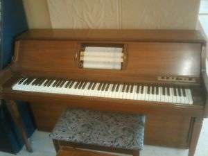 Wulitizer,Spinet Player Piano w/ Matching Bench  