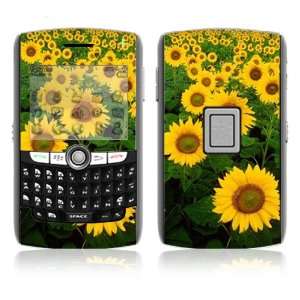  BlackBerry 8800, World Edition Decal Skin   Sun Flowers 