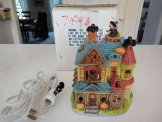   Village HALLOWEEN Witch on Roof RARE NM/Mint 6 Haunted House  