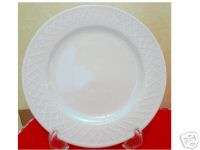 Totally Today White Basket Weave Dinner Plates  