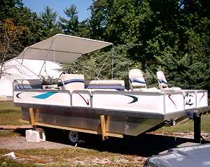 new 8 x 12 pontoon boat , with seats  