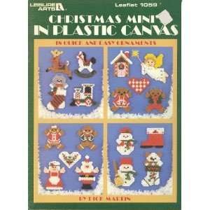  Christmas Minis in Plastic Canvas Craft Book Books