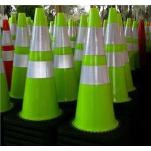  Traffic Cones 28   Reflective Collars   8 Pack in Lime 