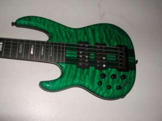 CARVIN BASS XB76 LEFT HAND 4A QUILTED MAPLE Six string  