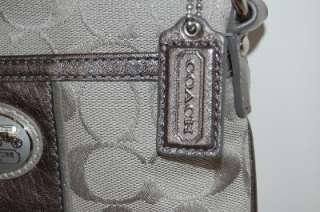 New COACH Sutton Silver Grey Signauture C Crossbody Swingpack Bag 