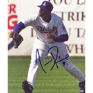 Juan Pierre Autographed Picture   (Los Angeles Dodgers8x10