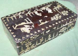 RARE ANTIQUE CHINESE WOOD BOX INLAID w/ MOTHER of PEARL  