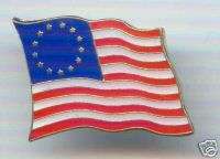 UNITED STATES 13 STAR BETSY ROSS FLAG NEW LAPEL PIN  