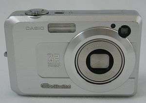 Casio Exilim EX Z750 7.2 MP Digital Camera Kit 0840356462486  