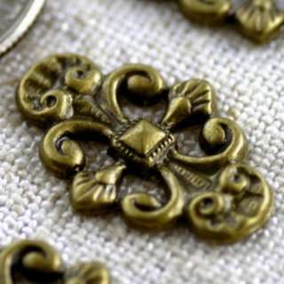 Antique Bronze Brass Artistic pattern Embellishment Wrap Finding 17mm 