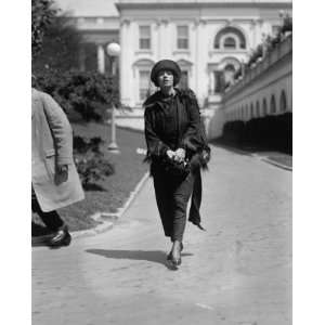  1923 Photograph of Mrs. Wallace Reid. Wallace Reid (April 
