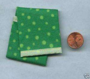 Miniature Dollhouse Blanket / Green   Green Dots  
