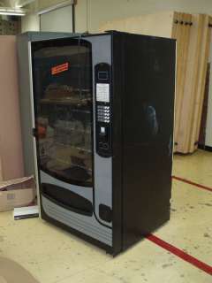USI Snack and Food Vending Machine Model 3160  