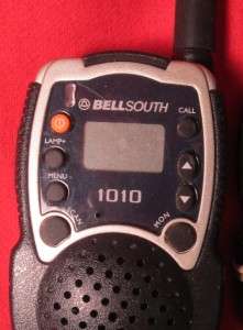 BELL SOUTH 1010 BATTERY POWERED WALKIE TALKIE SET OF 2  