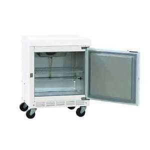 Refrigerator, Manual Defrost Undercounter 5.1 cu ft with Legs, 115V 